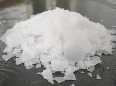 冶金用片碱价格 石油用片碱生产厂家