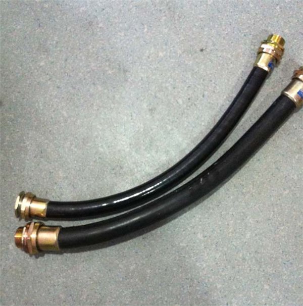G1*700防爆扰性连接管  橡胶防爆管