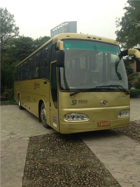 成都租车 车全价优 商务车租赁 婚庆租车 旅游租