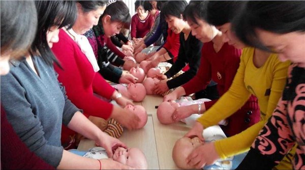 利津育婴师培训哪家好_正规的月嫂提供
