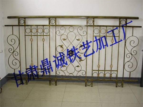 想买优质的阳台护栏上哪