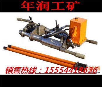 年润生产的YTT—200型液压钢轨焊缝推凸机