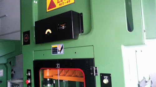 龙门30吨冲床 台湾LIYE立叶龙门30吨高速冲
