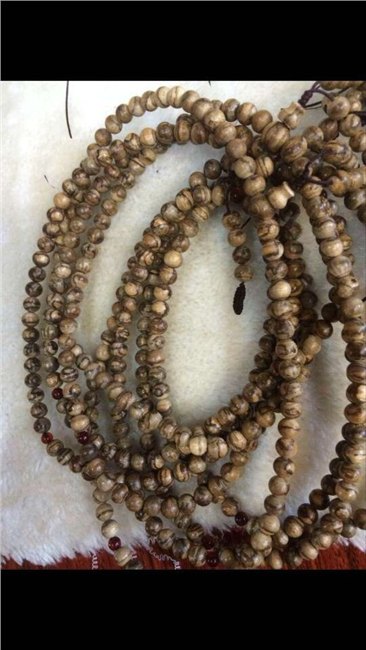 沉香工艺品低价出售，哪里有卖实惠的沉香工艺品