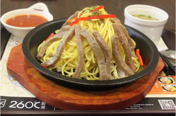 风靡东南亚的铁板饭——给您推荐合格的铁板饭快餐加