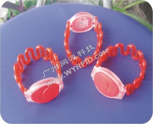 IC手表卡/腕带卡/桑拿洗浴用卡/ID卡/M1卡/温泉卡/游泳馆卡