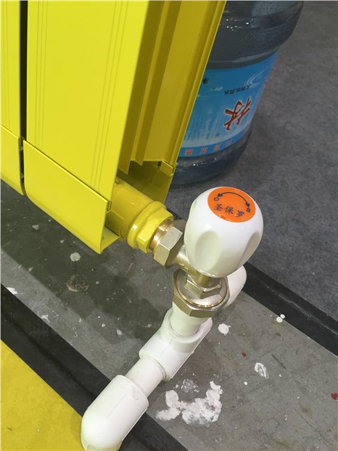 新型暖气片厂家