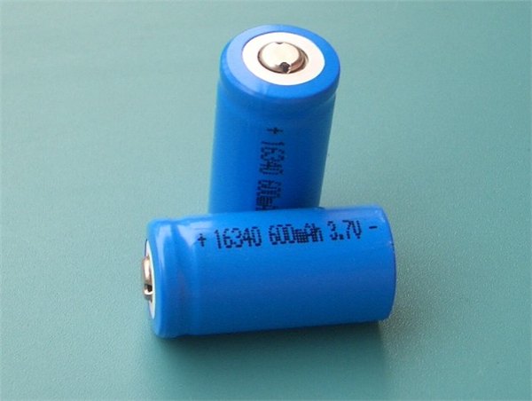 供应国产ICR16340圆柱锂离子3.7V电池