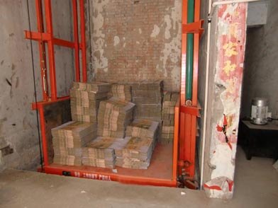 宏宇升降机械公司最好的导轨式升降出售 导轨式