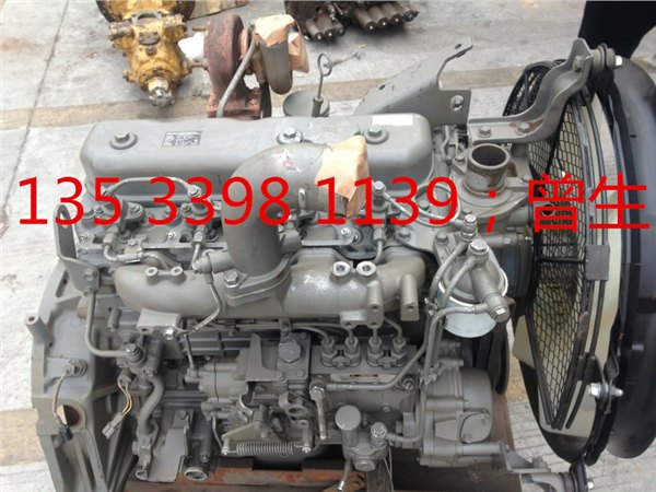 日立挖掘机配件ZAX70 4BG1发动机总成