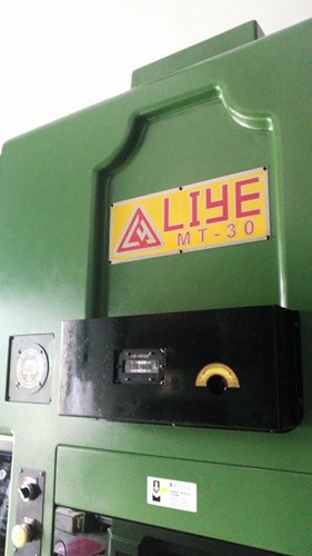 进口台湾LIYE立叶高速冲床 立叶C型高速冲床 