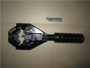 BX40B外半导电层剥皮器