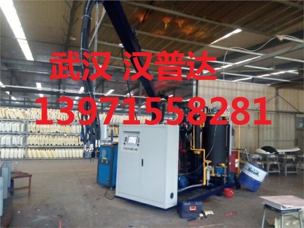 聚氨酯发泡机  聚氨酯设备 PU发泡机
