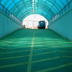 浙江舟山大型地下停车场设施厂家供应防振止滑坡道指示牌制作价格