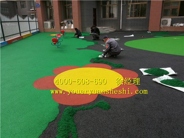 儿童大型组合滑梯滑梯厂家EPDM塑胶跑道施工工程