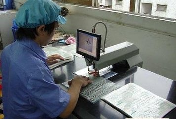 19自动打孔机精度的控制需要注意因素有哪些？|苍南自动打孔机价格