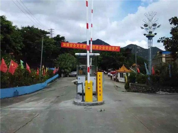 电动伸缩门厂家
