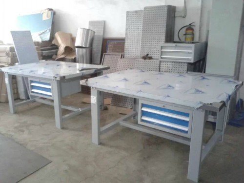 定制钢板钳工桌，东莞不锈钢钳工桌，重型钳工桌厂家供应