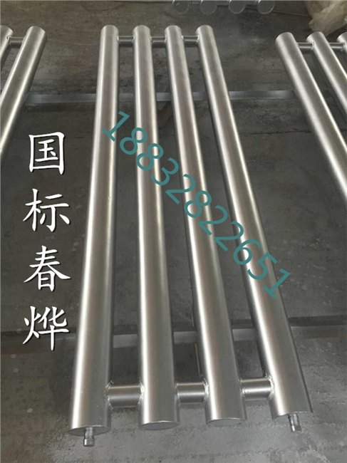B型光面管散热器因为专注所以专业