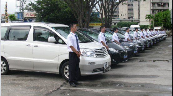 中山地区品牌好的中山商务车出租服务——中山中巴租