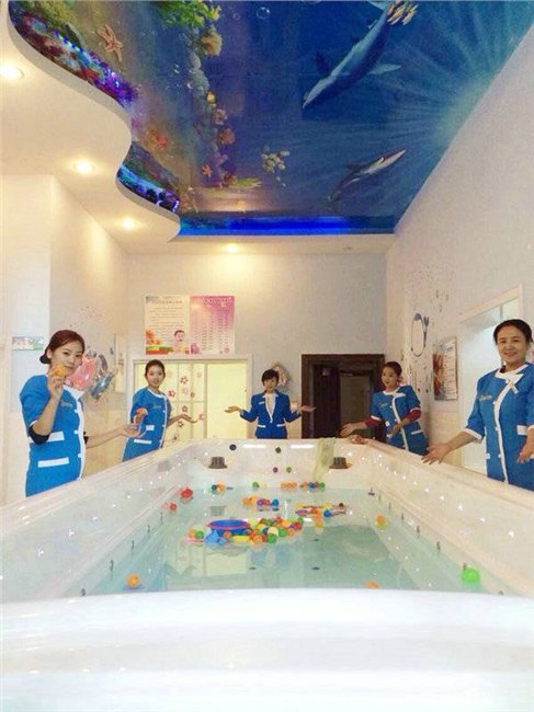 婴幼儿游泳馆加盟,天才宝贝, 金智宝贝婴幼儿游泳馆加盟总部告诉你生意不好怎么办 