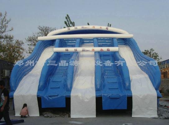 厂家直销充气滑梯