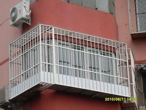 【火热8月】，山东防盗门生产厂家年中促销，赶紧抢