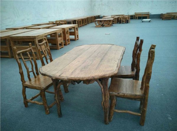 夏津枣木餐桌椅优质厂家 价格最低的枣木餐桌椅为您