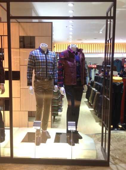 品牌男装专卖店-维多利保罗品牌男装