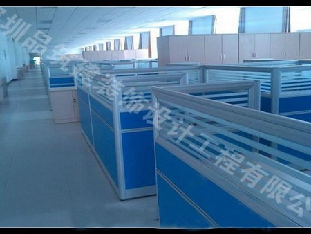 翠竹办公室装修 双甲级企业 品筑建装饰 诚信如山