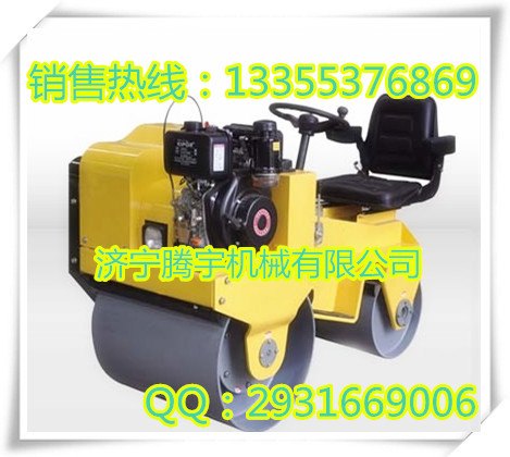 厂家货源低价处理TY-850小型驾驶式振动压路机