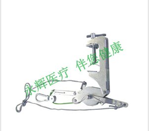 使用腰椎突出牵引器