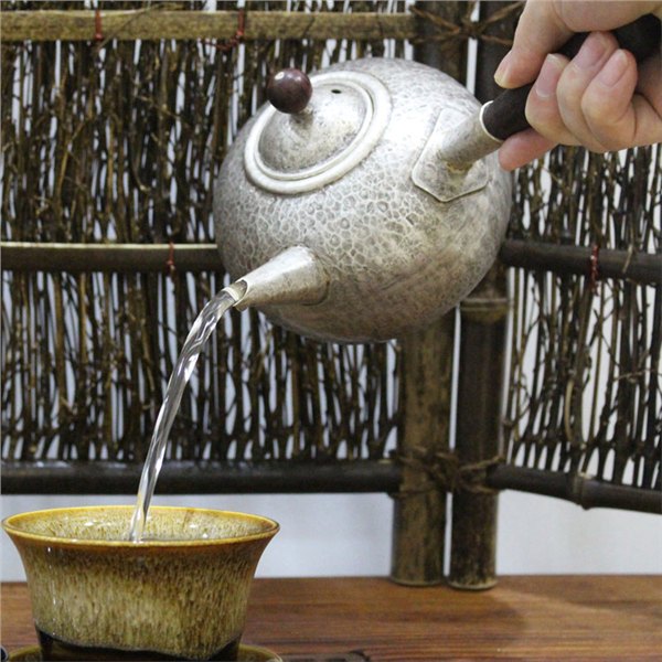 厂家批发煮茶壶：供应有福轩茶艺优惠的功夫茶壶