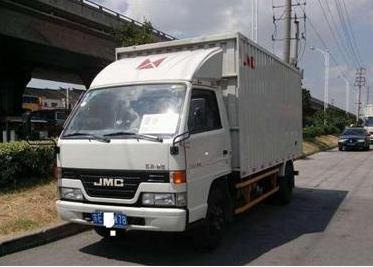 4.2米厢式货车 车出租