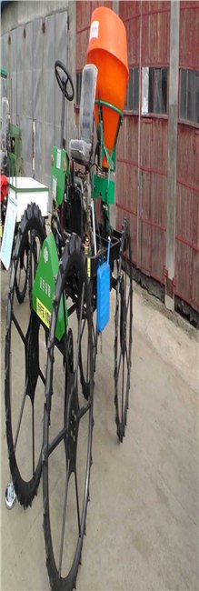 水田施肥车/水田施肥车厂家