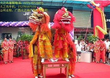 专注南宁开业醒狮表演《庆典活动、广告策划、大型活动布置》