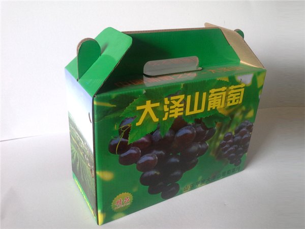 水果纸箱包装生产厂家：潍坊超值的葡萄礼品盒供应