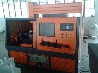 固体金属激光切割机_yag金属激光切割机价格