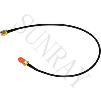 AT-18 SMA 连接线