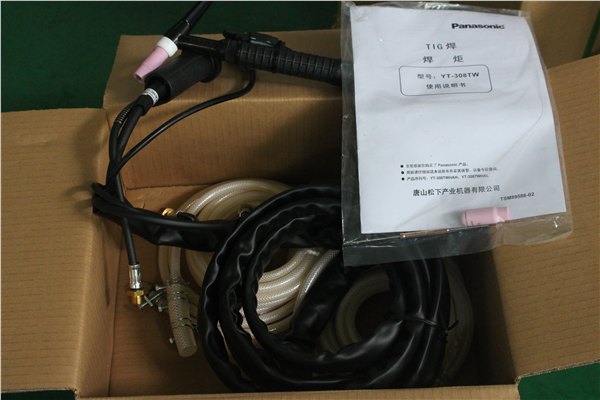松下氩弧焊枪 YT-208T（200A）