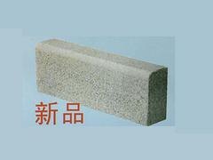 海南路美彩砖有限公司是一家专业生产仿花岗岩路沿石