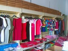 幸运石服饰加盟公司哪家好|服装加盟怎么样