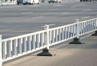 浙江共创市政镀锌道路护栏制作生产批发，道路护栏制造厂家