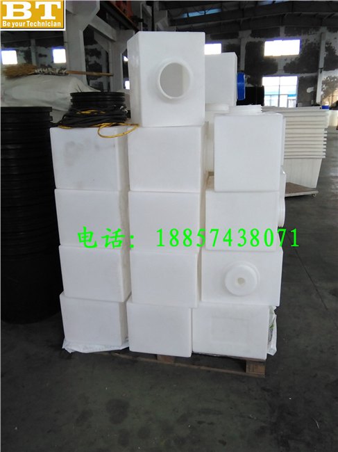 洛阳优质PE方形加药箱产地  浙江慈溪柏泰容器