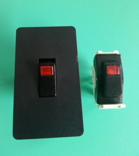 Auto-off switch
