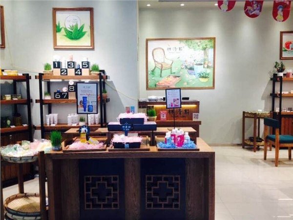 北京店道具展示实时报价：商场货架展示柜定做