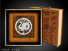 西安玉器_精雕细琢的玉器朱雀供应