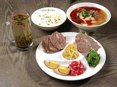 兰州牛肉面特色餐厅加盟，独具特色的牛肉面主题餐厅