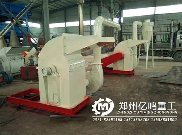 玉米秆粉碎机\玉米秆粉碎机供应商郑州亿鸣最具有实力