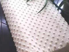 大量供应出售质量好的单人太空记忆枕：安徽沙发靠垫
